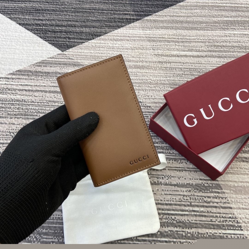 G*u*i wallets & purse